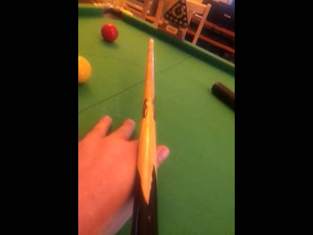 How to form a proper snooker bridge when learning