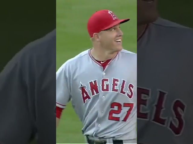 The BEST CATCH OF MIKE TROUT'S CAREER?! 😱 He flies HIGH in the air to ROB A HOME RUN!!!