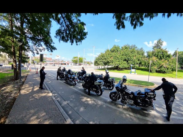 VR/360 Video of police etc at the Biden event in Austin this week