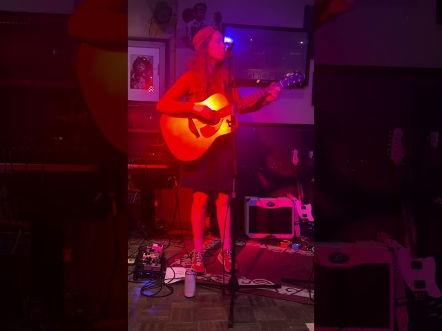 Skye Wallace - Rumbling Soul (Live at The Only)