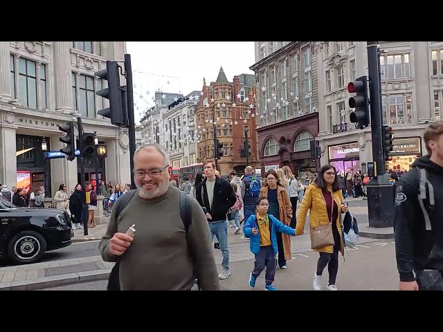 London Walking Tour on Oxford Street and Oxford Circus