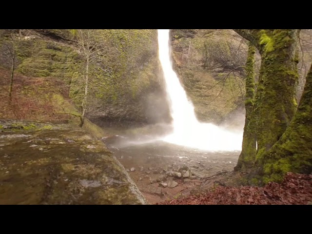 Bottom of lower Horsetail Falls