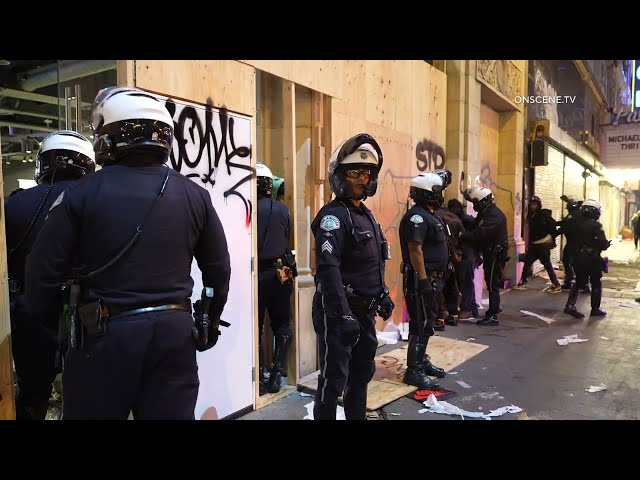 Dodger Fans Loot Shoe Store In Downtown Los Angeles