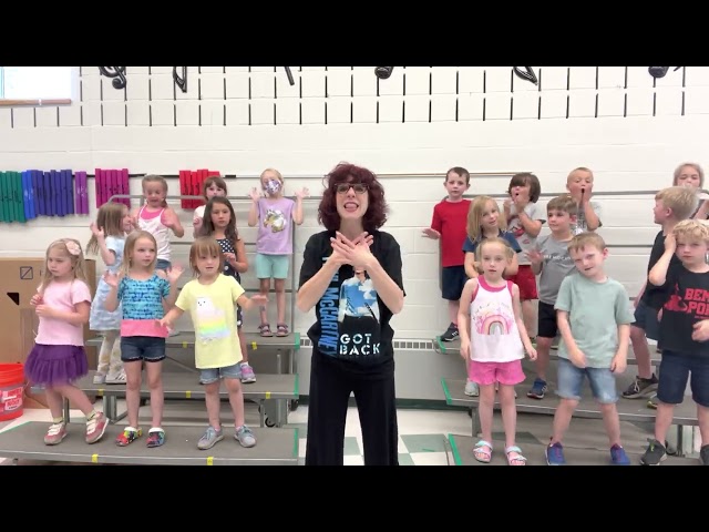 Kindergarten Choreography I’m growing up