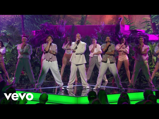 J Balvin - Cosa De Locos (Live at Premios Billboard 2024)