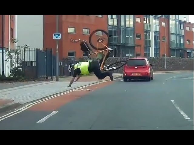 Fail: Bicycle cop goes flying (British Airways flight from Road to Pavement)