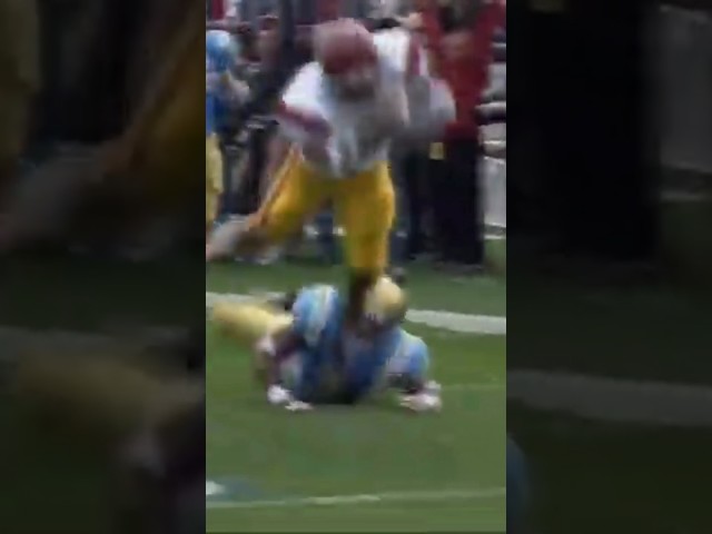 Rivalry Week: USC vs ucla "Reggie Bush Summersault Long TD Run" #shorts #usc