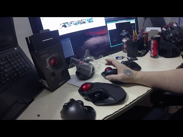 Elecom Deft Pro M-DPT1MRXBK trackball / mouse/ Unboxing Review comparison