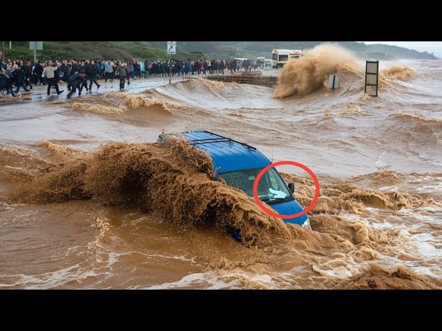 60 Most Shocking Natural Disasters Caught On Camera