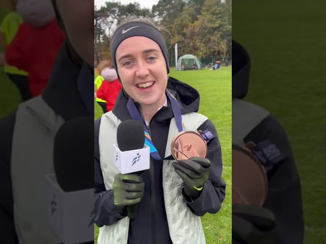 Laura Muir on receiving Bronze Medal from 2015 European Indoors | Lindsays Short Course XC