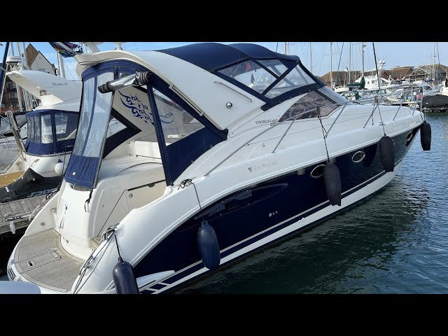 £150,000 Fairline Targa 40 Cockpit and Interior Tour in 3D!