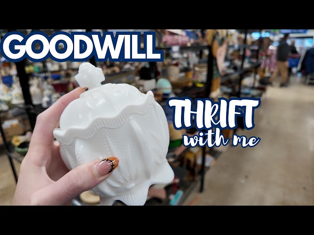 It's Been A HOT MINUTE | Goodwill Thrift With Me + Carlisle Antique Show | Reselling